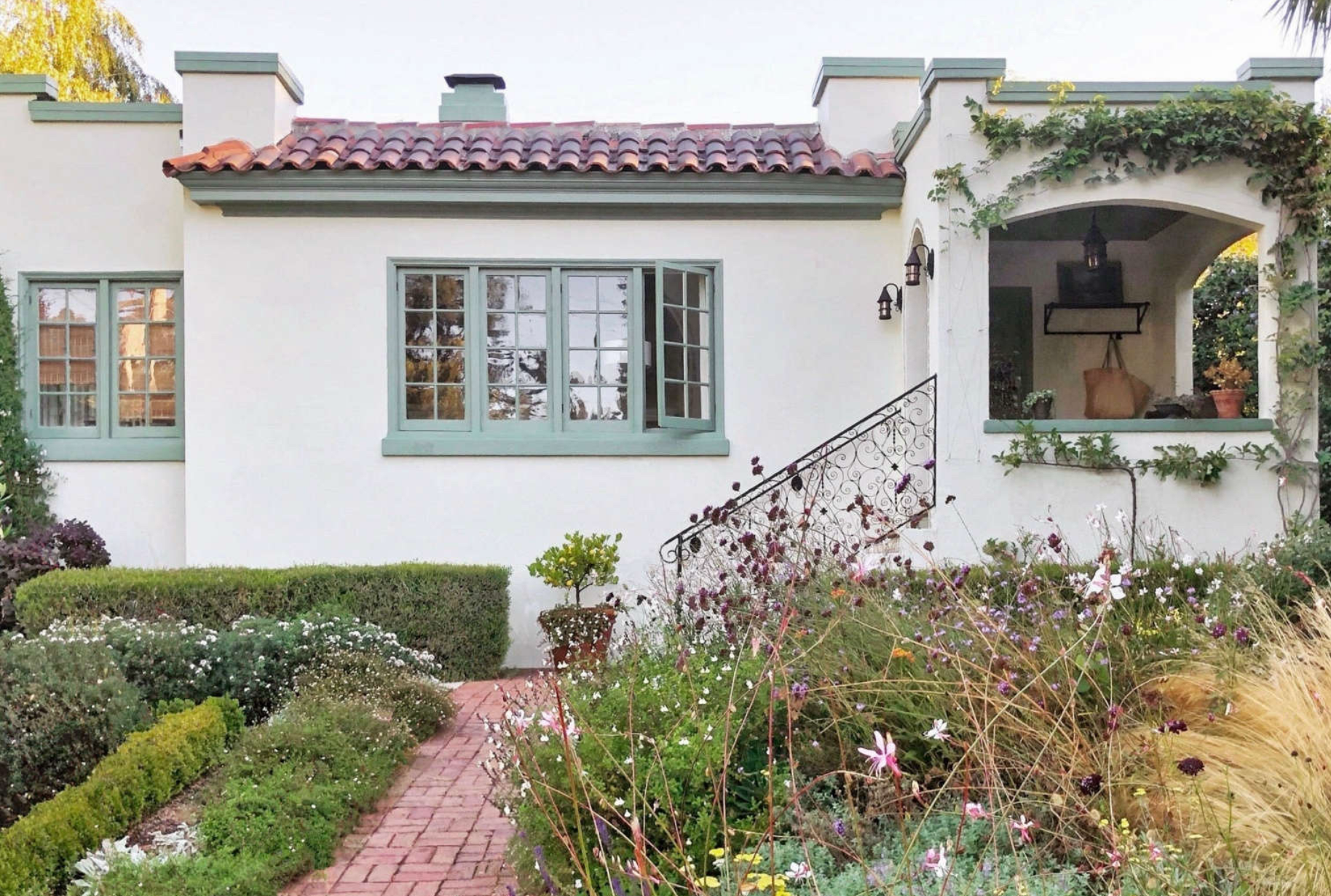 Vintage home in Altadena